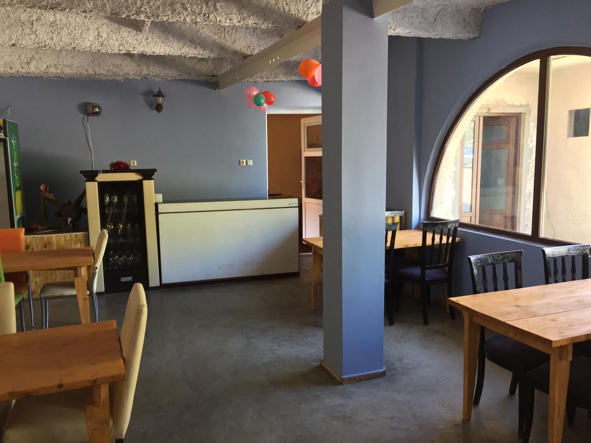 Guest House Geno Vardzia Hot Spring T'mogvi Exterior foto